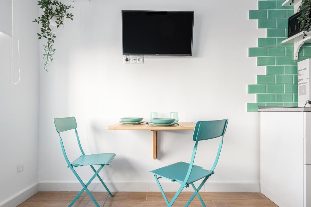 Nogalera Stonewall Apartment Torremolinos Luaran gambar
